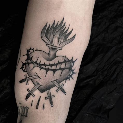 Sacred Heart Tattoos Tattoo Me Now