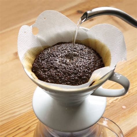 Making tasty coffee doesn't need to be complicated. How to Make Coffee Without a Coffee Pot? | Pouted