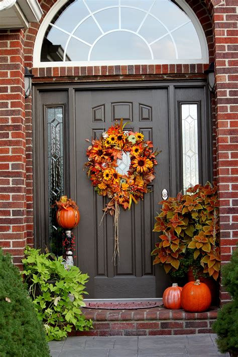 Pin By Pamela Perry On Fall Door Decoration Fall Door Decorations