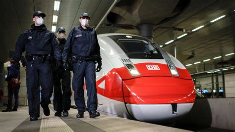 We did not find results for: Coronavirus: Deutsche Bahn verstärkt Maskenkontrollen