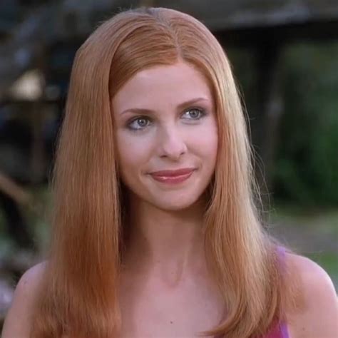 Hold My Braincell — Sarah Michelle Gellar As Daphne Scooby Doo Movie