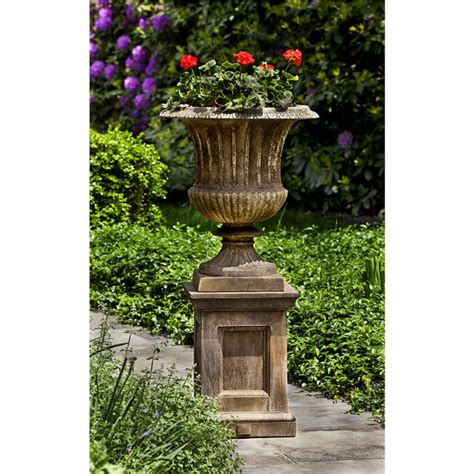 Smithsonian Classical Urn Goblet Planter Kinsey Garden Decor