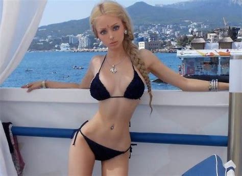 Photos Of Real Life Barbie Valeria Lukyanova The Last One Will Blow Your Mind Photos