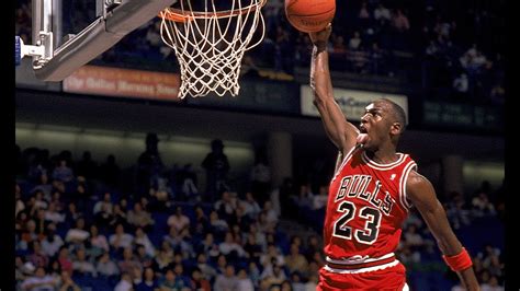 Michael Jordan Top 25 Plays Of All Time Youtube