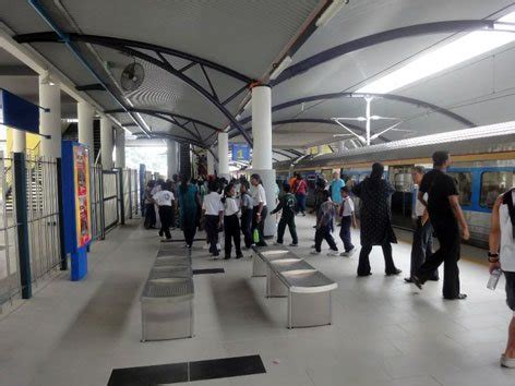 The metro, known as ktm komuter, was opened in 1995. Batu Caves KTM Station - klia2.info