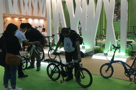 Singapore thailand malaysia indonesia vietnam japan korea philippines. Bicicletas plegables DAHON | DAHON Debuts New Technology ...