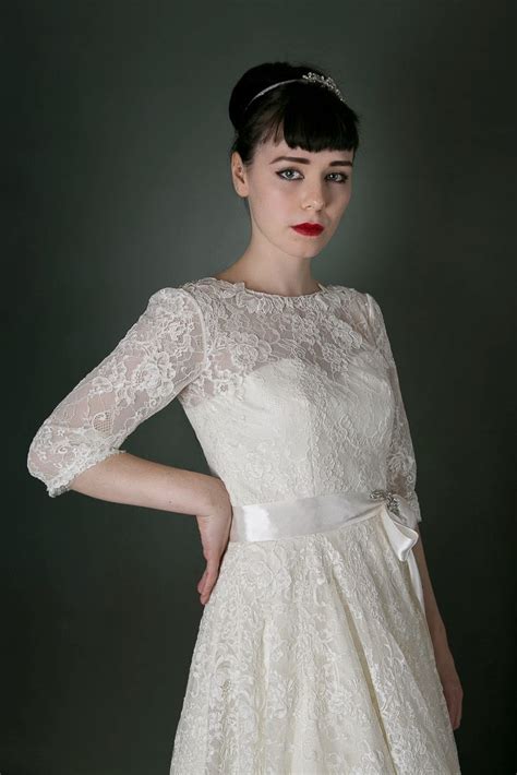 vintage inspired wedding dress of the week in dreamy original vintage lace how romantic is