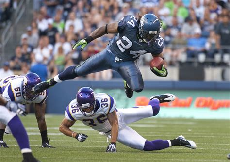 To explore more similar hd image on pngitem. Marshawn Lynch Wallpapers (79+ pictures)