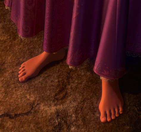 Rapunzels Feet By Chipmunkraccoonoz On Deviantart