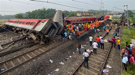 India Train Crash More Than Dead And Injured In Odisha The New York Times
