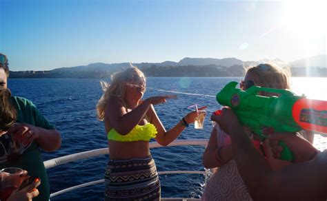 Just For Fun Vvip Sunset Yacht Party Zante