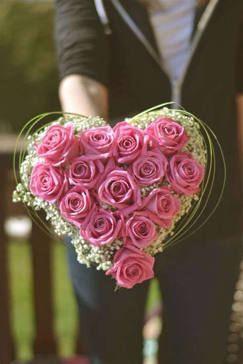 Heart Shaped Bouquet Wedding Reception Favors Wedding Bouquets