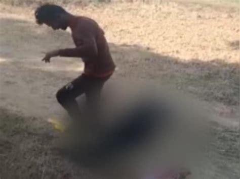 woman beats up man latest news photos videos on woman beats up man ndtv
