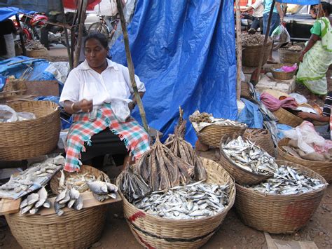 File:Vendor at Margao Fish Market.jpg - Wikipedia, the free encyclopedia