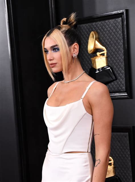 Dua Lipa At The 2020 Grammys See The Best Hair And Makeup From The