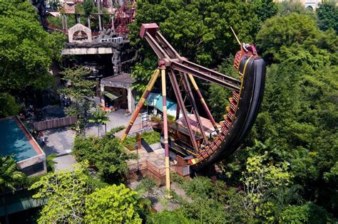 With over 80 attractions spread across 88 acres, sunway lagoon provides the ultimate theme park experience in malaysia. Amusement Park - Sunway Lagoon Theme Park