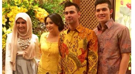 Raffi ahmad dan lucinta luna (instagram/@makrumpita). 5 Pernikahan Artis Paling Glamor — jadiBerita.com