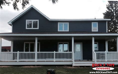 Mastic siding is a leading vinyl siding manufacturer. Vinyl-Siding-Mastic-Solar-Defense-Natural-Slate-1.jpg 800× ...