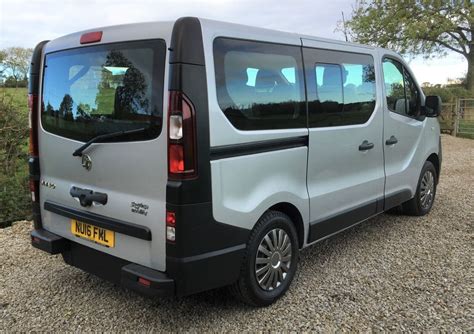 Vauxhall Vivaro T Combi Cdti Swb Window Van Wheelchair Access Ramp