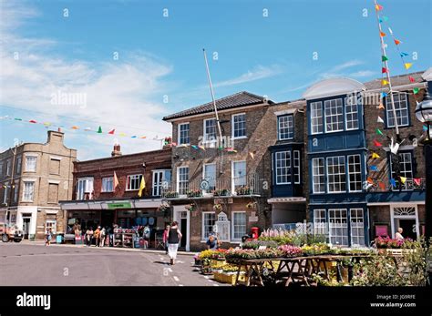 The Swan Hotel Southwold Hi Res Stock Photography And Images Alamy