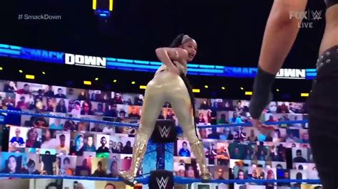 Bianca Belair Slapping Her Booty Smackdown Youtube