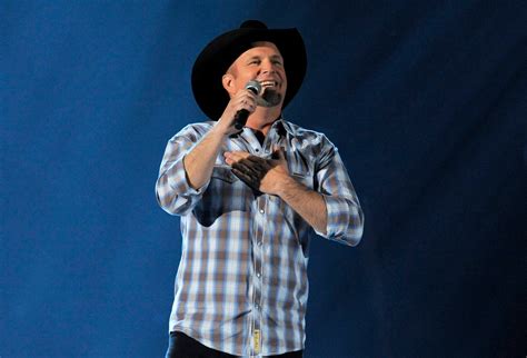 What Garth Brooks Is Doing Now Hitting The Road With A Hits Heavy Show