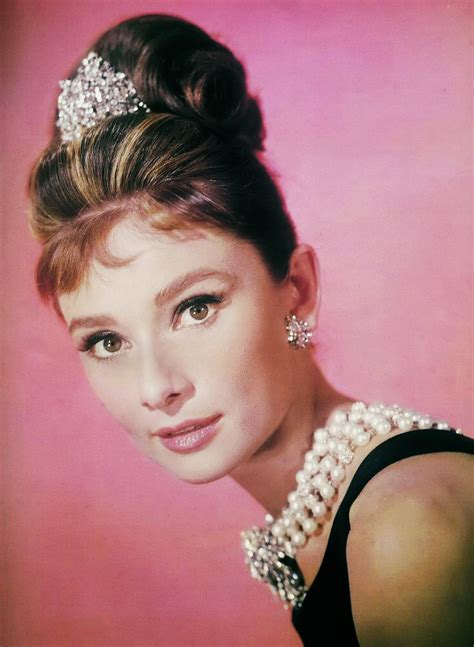 10 Surprising Facts About Audrey Hepburn 5 Minute History