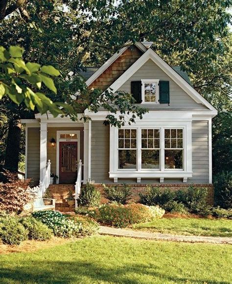 20 Charming Small Cottage House Exterior Ideas Trendecora House