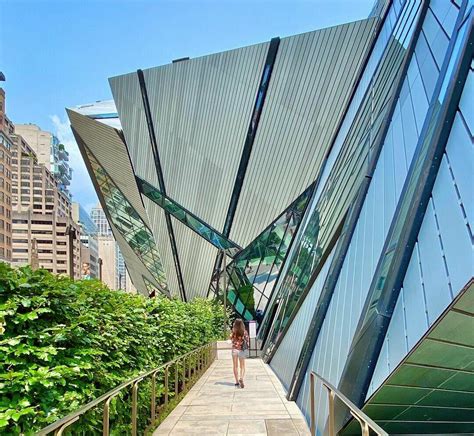 Royal Ontario Museum Is Offering Free Admission This Summer To Do Canada