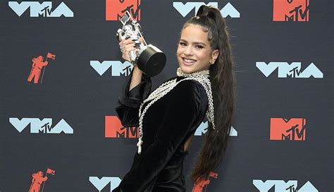 Rosal A Es La Primera Cantante Espa Ola En Ganar Dos Premios En Los Mtv Video Music Awards