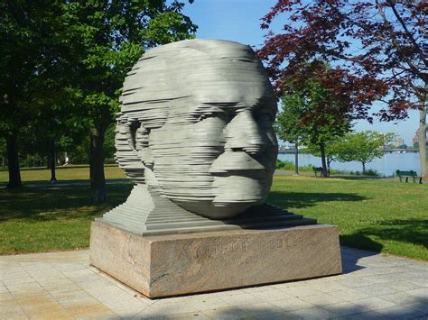 Arthur Fiedler bust by sculptor Ralph Helmick | Bust, Pics 