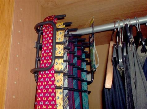Boholmen repurposed as tie rack - IKEA Hackers - IKEA Hackers