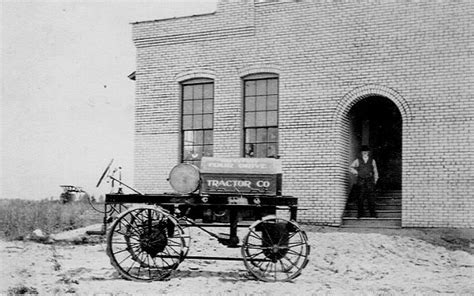 Unidentified 1910 Tractor Smokstak® Antique Engine Community
