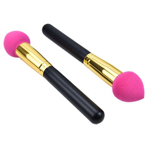 Excellent Quality Blending Makeup Sponge Brush With Handle Cosmetic