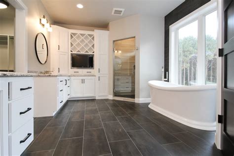 There isn't many tiles in this bathroom. Brown Bathroom Tile in 2020 (With images) | Brown tile ...