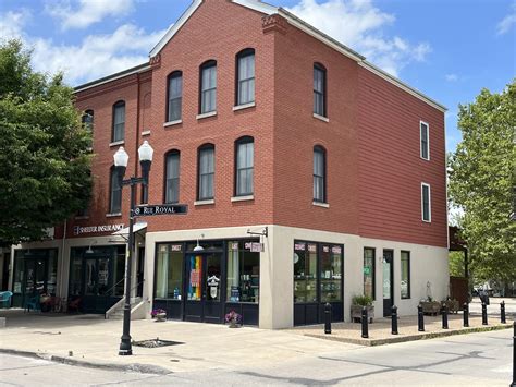 Sweet Things Bakery or Cose Dolci Bakery - St. Charles, MO