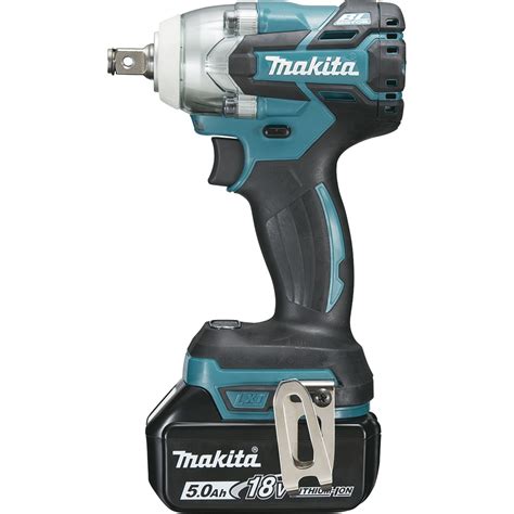 Er wird mit zwei 18 v akkus betrieben, die eine gesamtspannung von 36 v liefern. MAKITA Akku-Schlagschrauber DTW285RTJ 18,0 Volt / 5,0 Ah ...