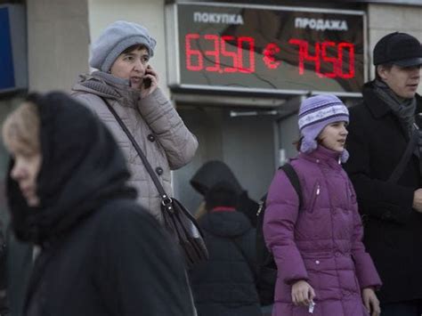 Russian Economy Shrinks For First Time In 5 Years