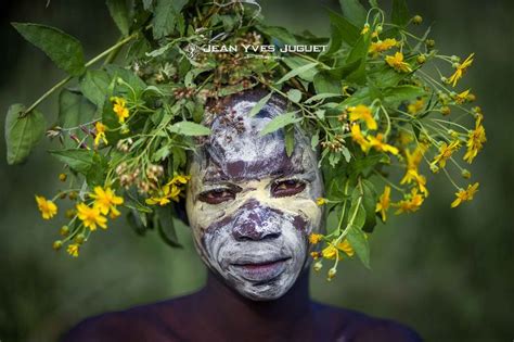Tribu Surma Peuple De La Vallée De Lomo Éthiopie Suri Tribe