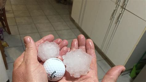 Paramedics Called For Man Hit By Hail In The Head Morning Bulletin