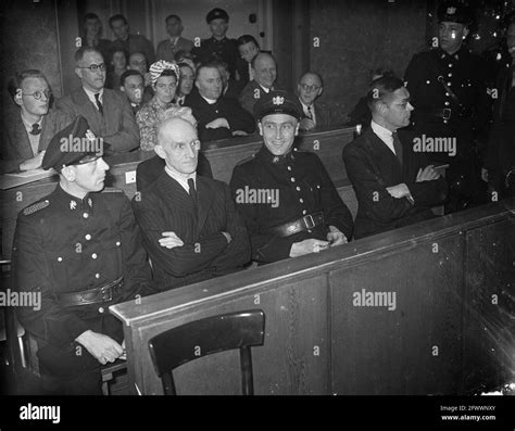 Witness Stand High Resolution Stock Photography And Images Alamy
