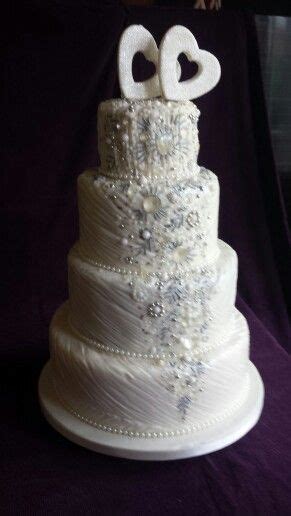 Jewel Wedding Cake Jewel Wedding Cake Wedding Cakes Jewels Desserts
