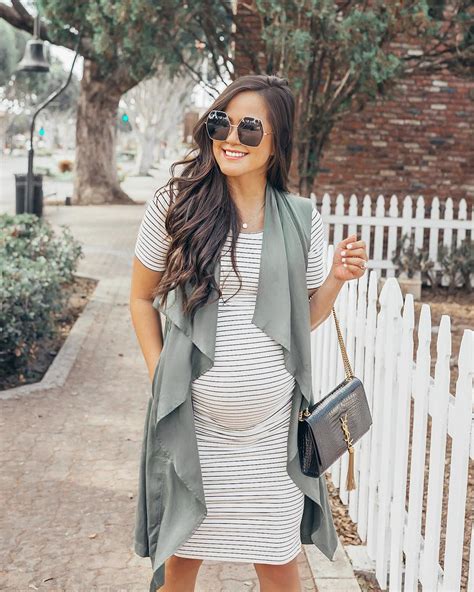 21 cute spring maternity outfits with a cozy feel styleoholic artofit