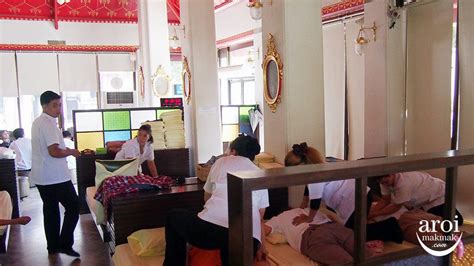 Wat Pho Thai Traditional Massage School Aroimakmak Your One Stop Travel Guide