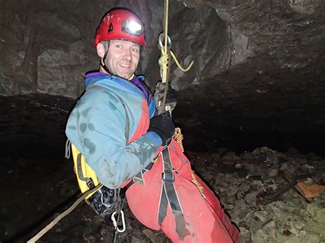 Srt Training Caving Mining And Potholing In England Scotland And Wales