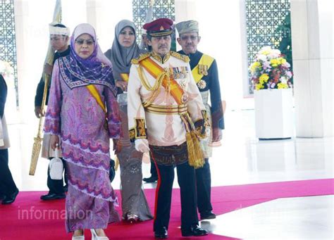 .mulia pengiran bini hajah faizah; Sambutan Hari Keputeraan KDYMM Paduka Seri Sultan Brunei ke-67