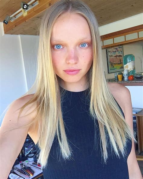 Katty Ukhanova Product Description Instagram Posts Face Model