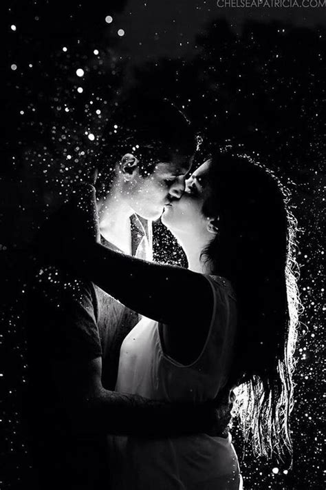 Cute Romantic Couples Black And White Photography In Rain Romantic