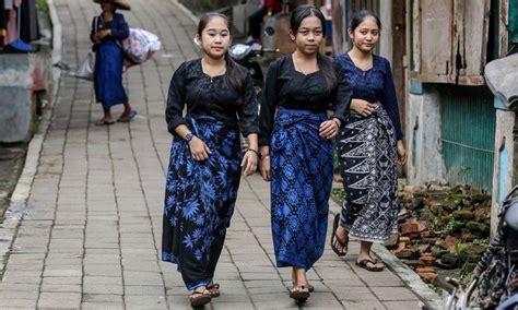 5 Pakaian Adat Tradisional Banten Yang Unik And Wajib Anda Ketahui Java