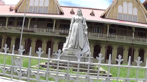 Queen Victoria Statue The Supreme Court Guyana Youtube